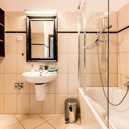 Penthouse Free Parking 2balconies Ac *