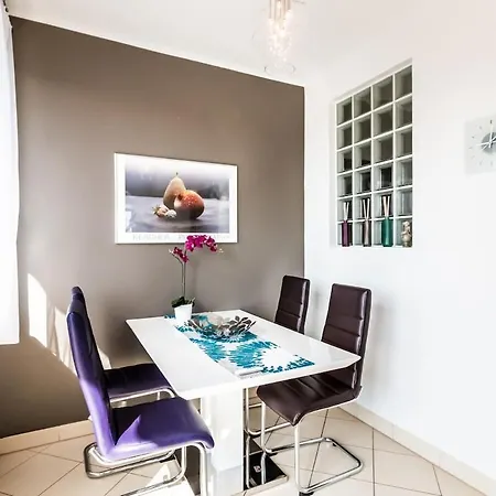 Penthouse Free Parking 2balconies Ac *