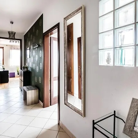Penthouse Free Parking 2balconies Ac Daire Budapeşte