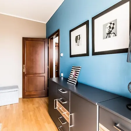 Daire Penthouse Free Parking 2balconies Ac Budapeşte