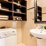 Penthouse Free Parking 2balconies Ac アパート *